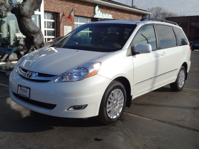 2010 Toyota Sienna XLE Limited AWD 