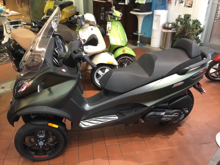 piaggio mp3 2019