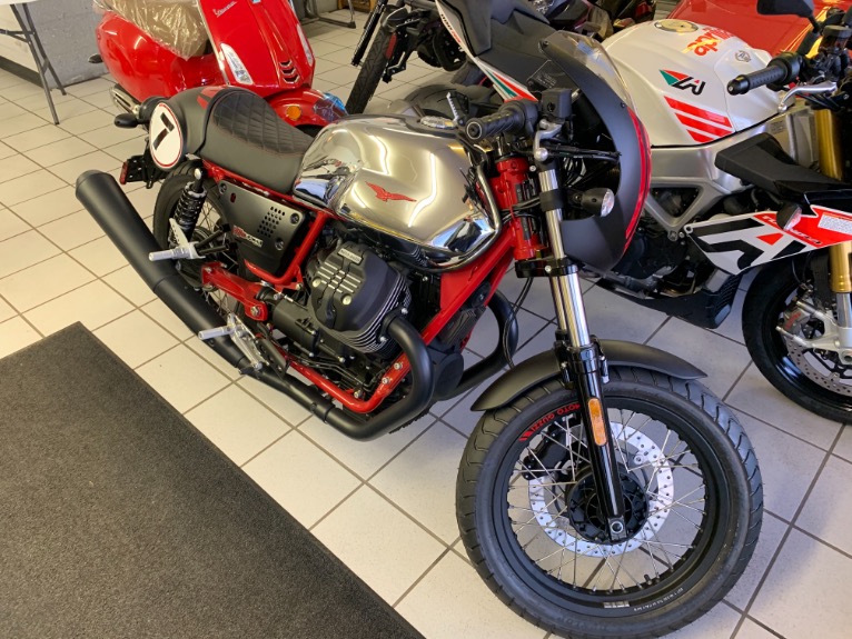 Moto guzzi racer 2020 new arrivals