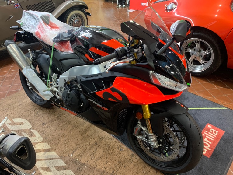 2022 Aprilia RSV-4 Factory 1100