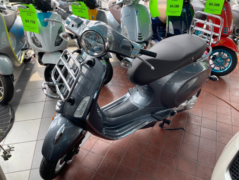 2023 VESPA Primavera 50