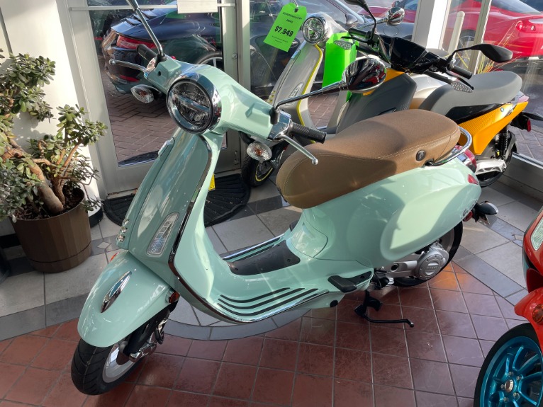 2023 VESPA Primavera 50