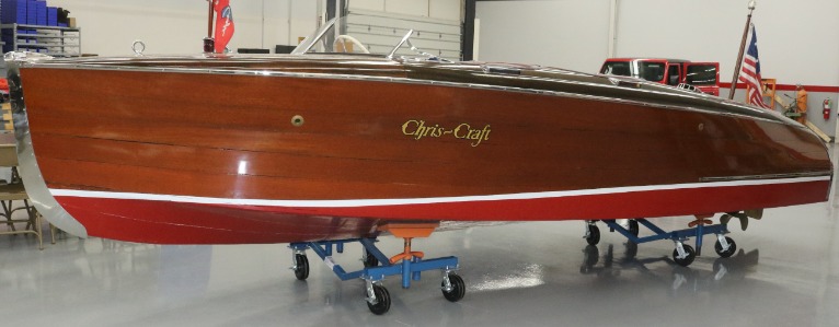 1939 Chis Craft 19 Custom Runabout Barrel Back
