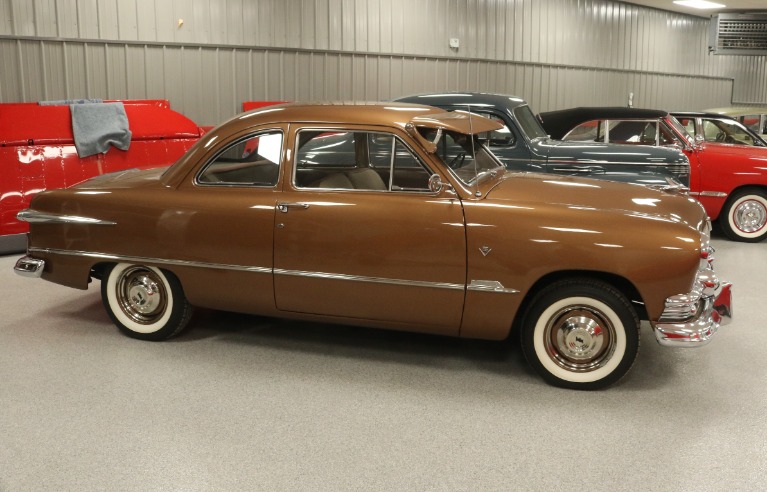 1951 Ford Custom Sedan