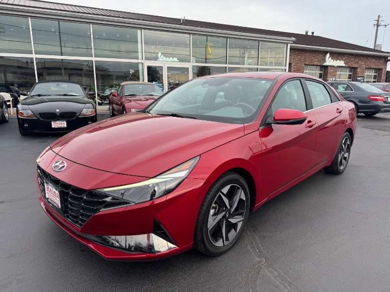 2022 Hyundai ELANTRA
