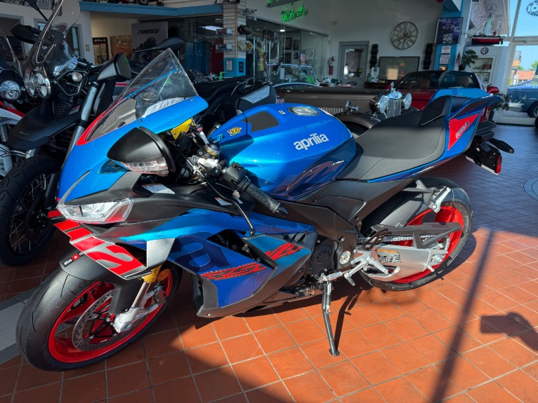 2026 APRILIA RSV4 1100