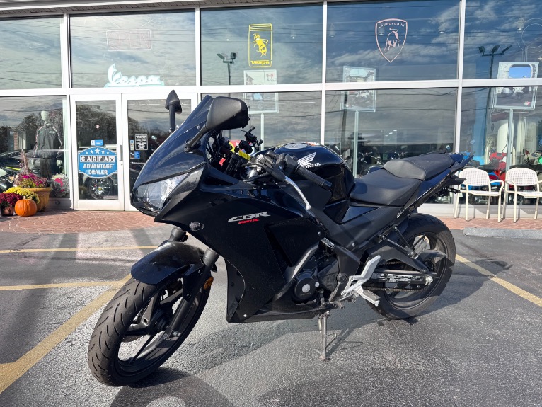 2015 HONDA CBR 300R