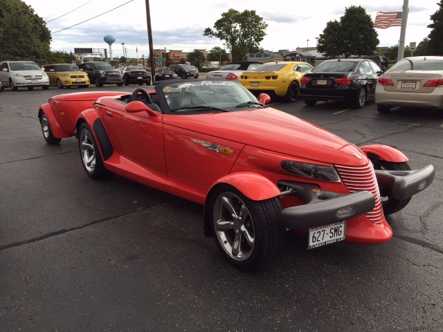 Plymouth Prowler с прицепом