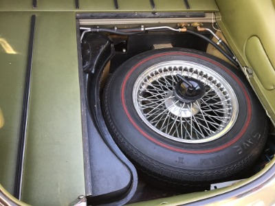 Used-1973-Jaguar-E-Type-Series-3