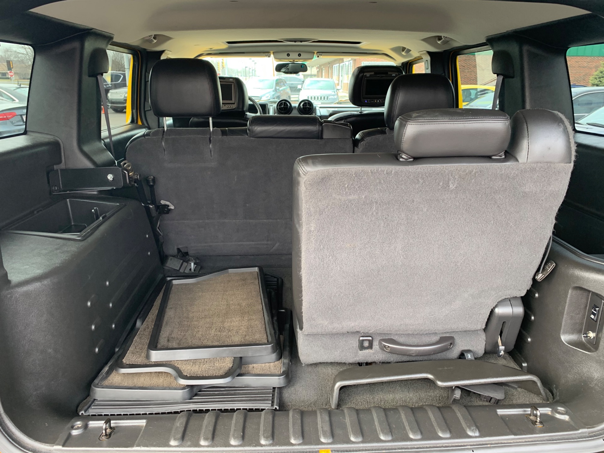 3 row hummer online