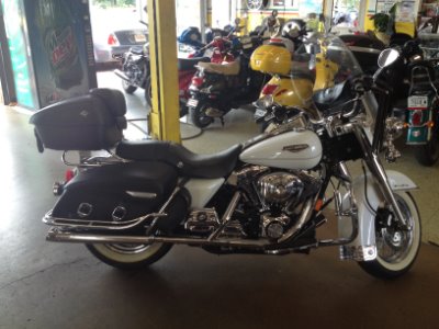 2004 HARLEY DAVIDSON Road King Classic Stock # 0726 for sale near