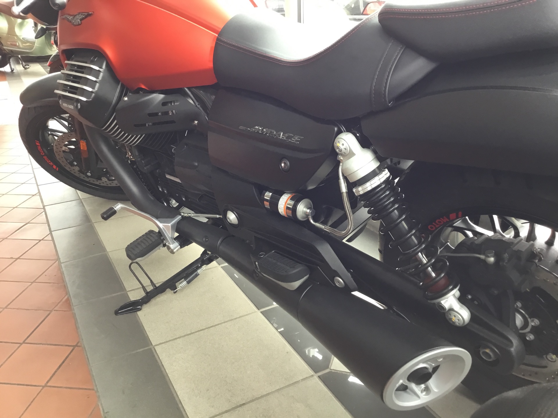 New-2016-Moto-Guzzi-Audace