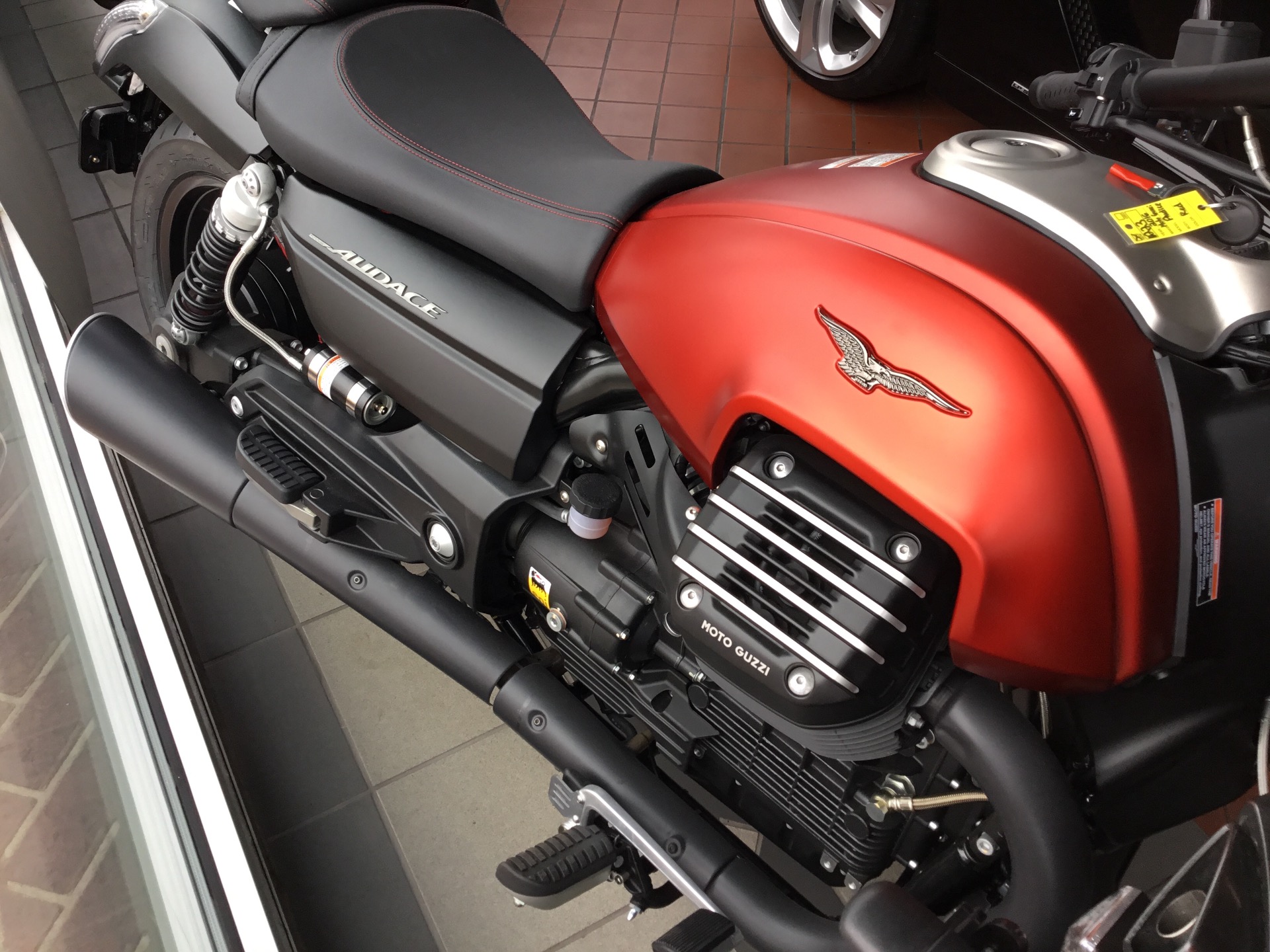 New-2016-Moto-Guzzi-Audace