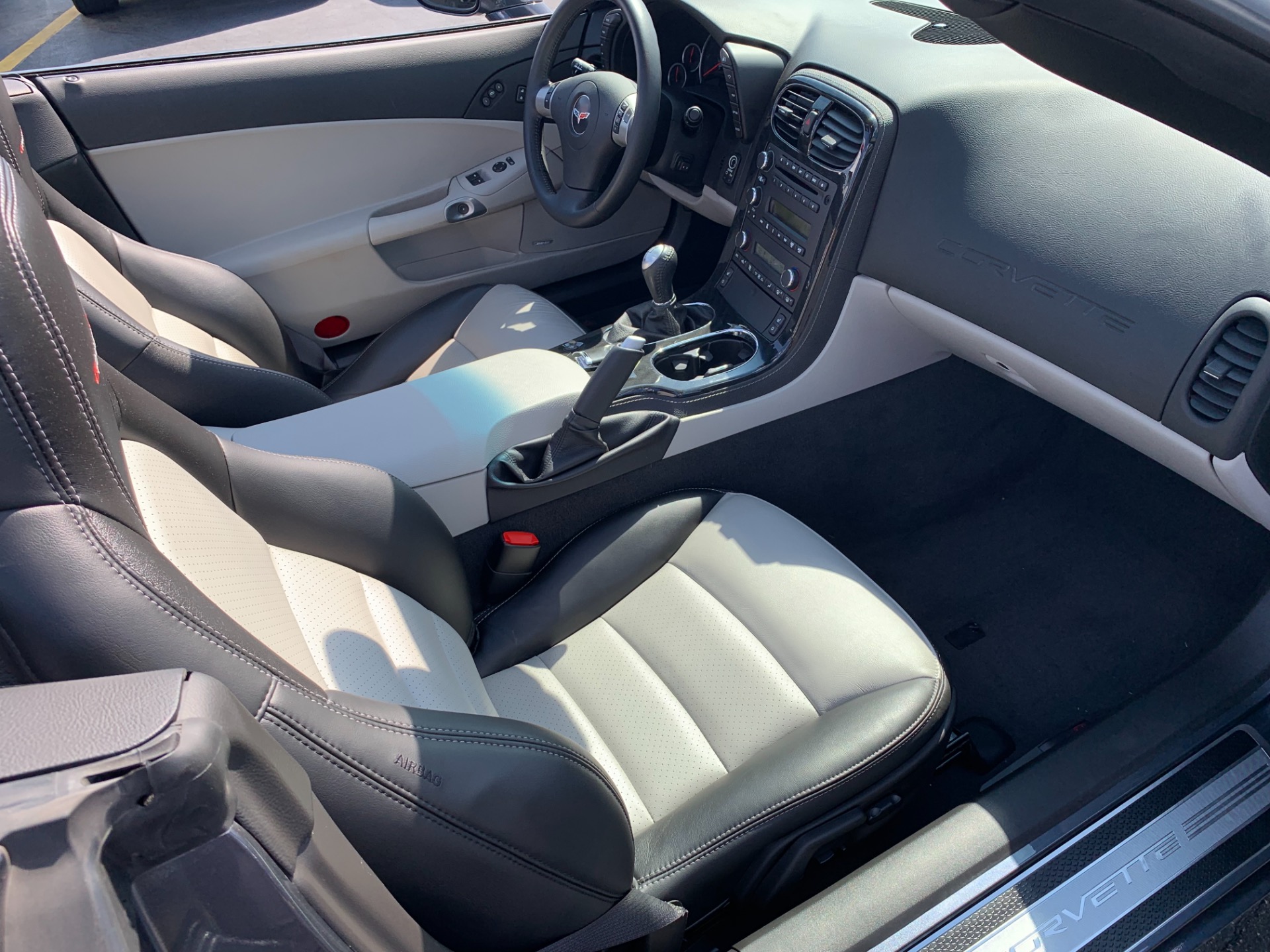 Used-2011-Chevrolet-Corvette-Convertible-Z16-Grand-Sport-3LT