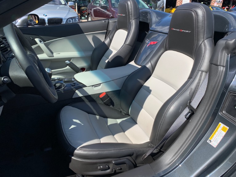 Used-2011-Chevrolet-Corvette-Convertible-Z16-Grand-Sport-3LT