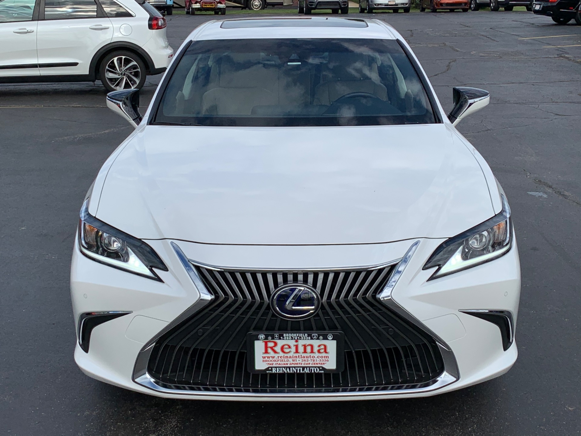 2019 Lexus ES 300h Luxury Stock 7888 for sale near Brookfield, WI
