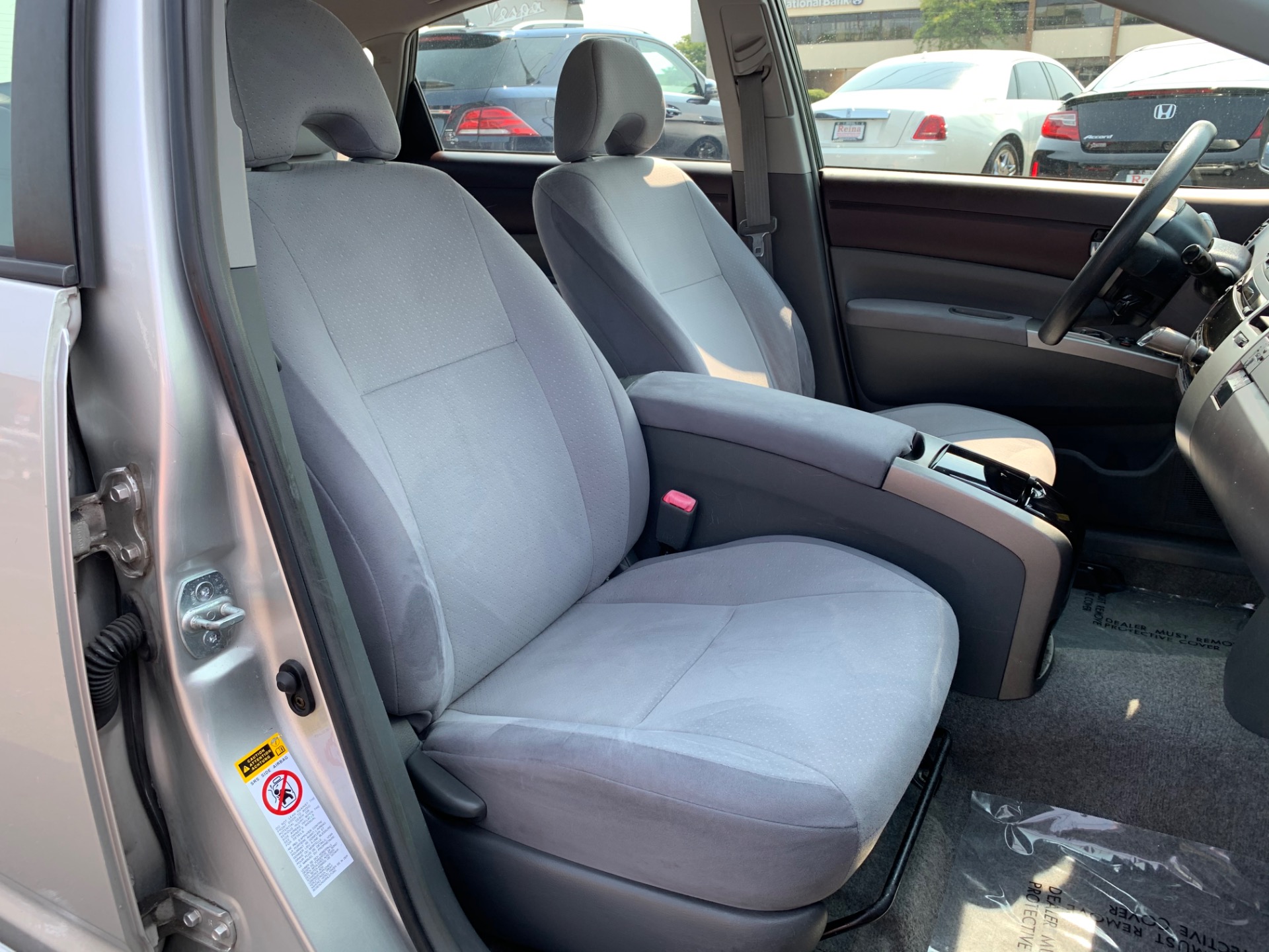 Used-2004-Toyota-Prius