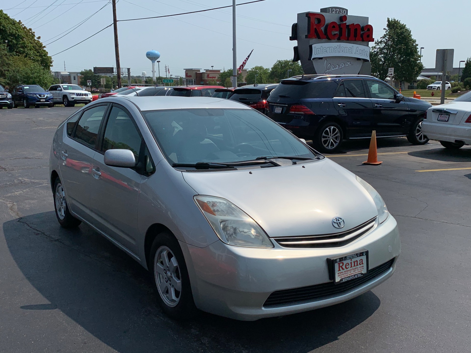 Used-2004-Toyota-Prius