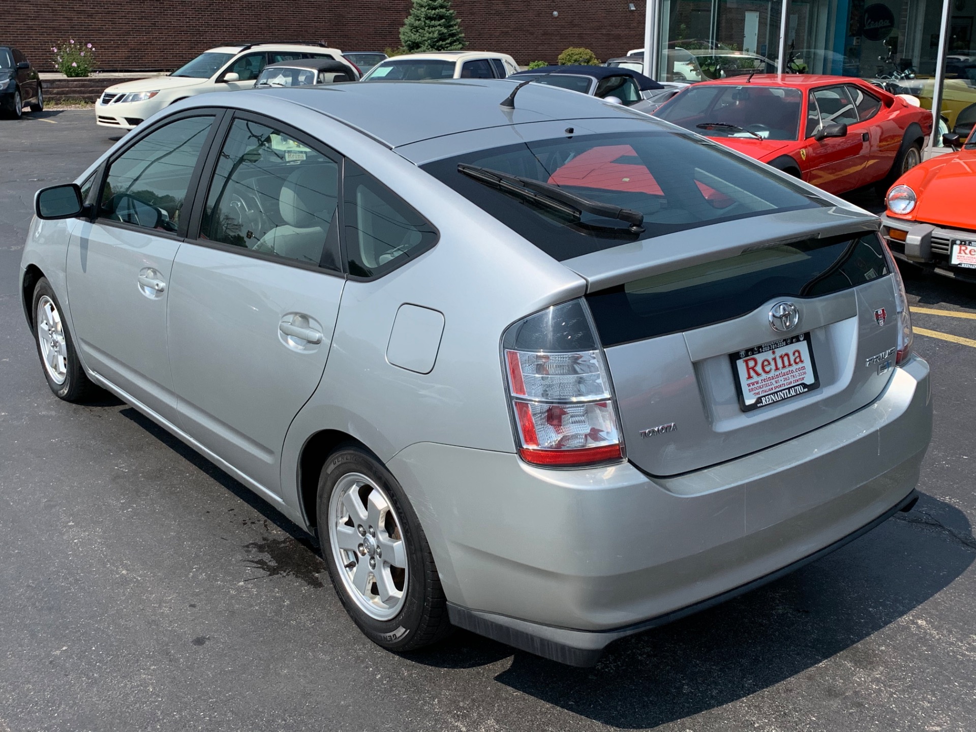 Used-2004-Toyota-Prius