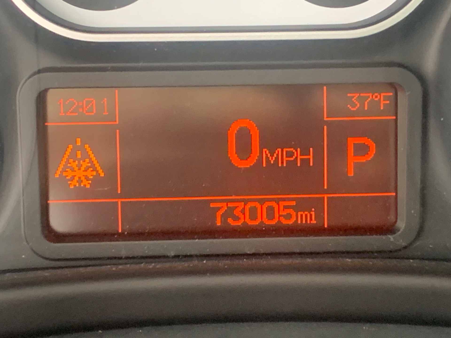 Used-2014-FIAT-500L-Easy