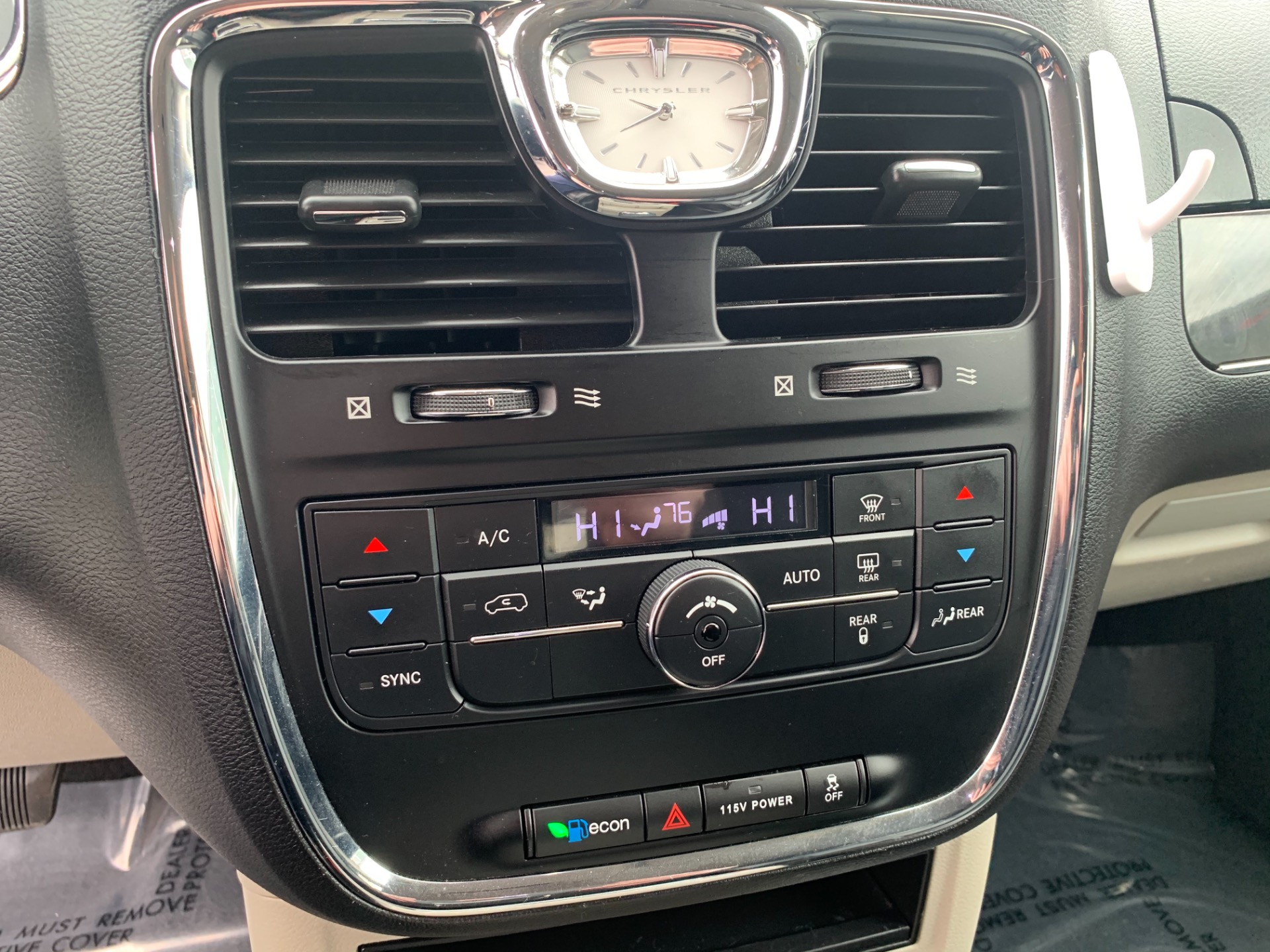 Used-2016-Chrysler-Town-and-Country-Touring