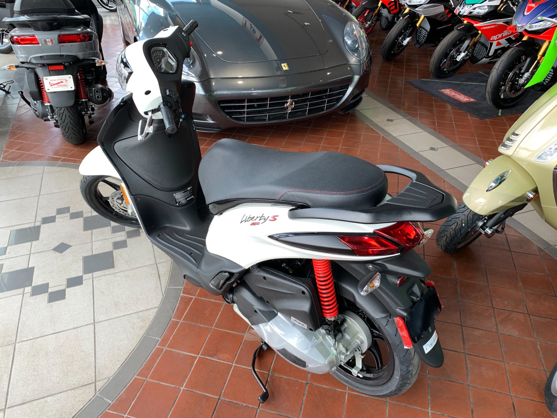 New-2021-PIAGGIO-Liberty-S-150