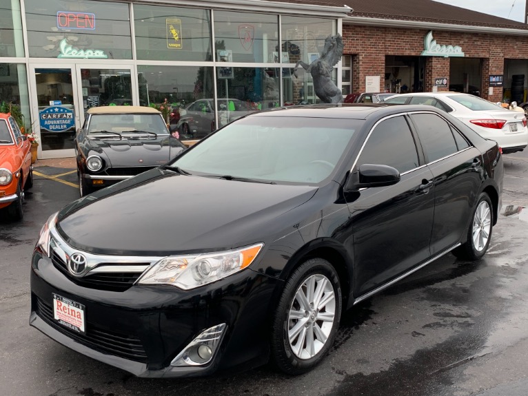 2014 Toyota Camry XLE V6 Stock 38055 for sale near Brookfield, WI