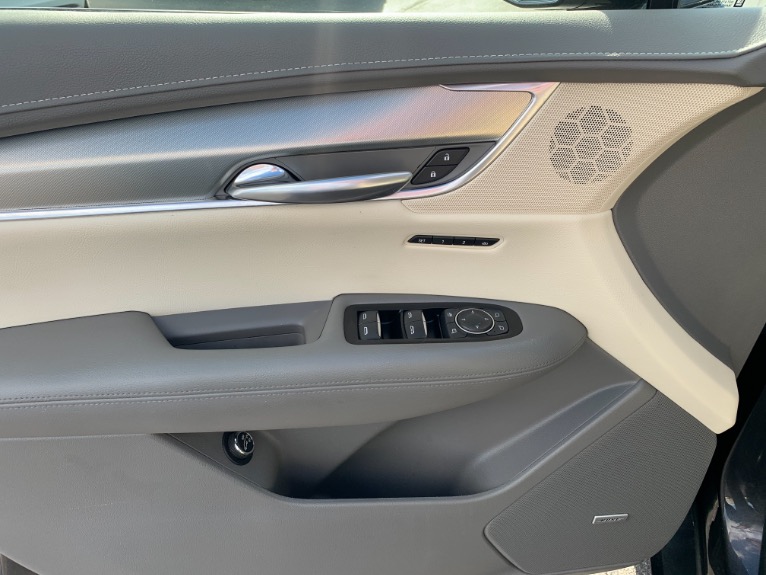 2018 Cadillac XT5 Luxury W/ Adaptive Cruise Stock 3269 for