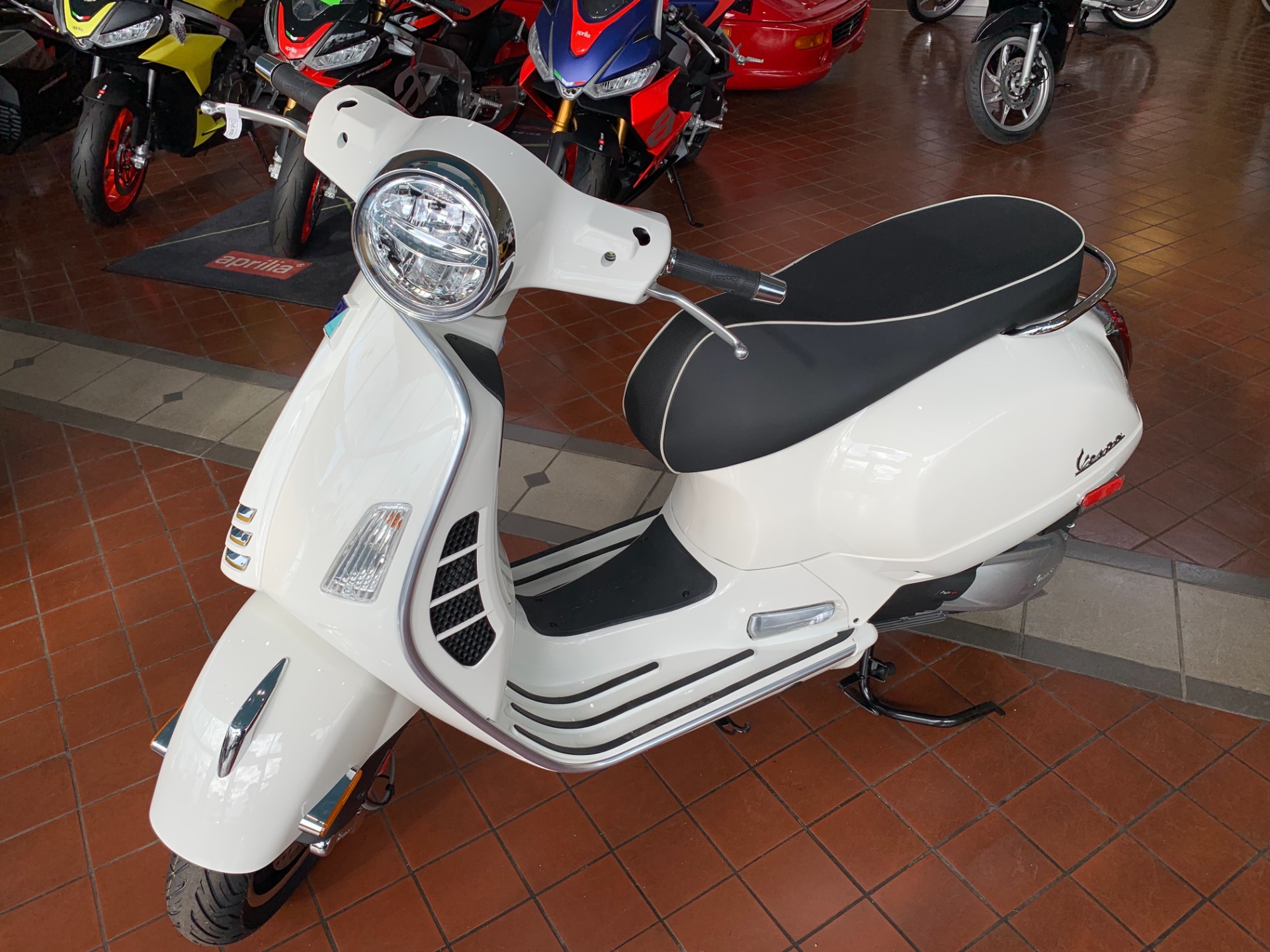 2022 VESPA GTS SUPER 300 Stock # 1313 for sale near