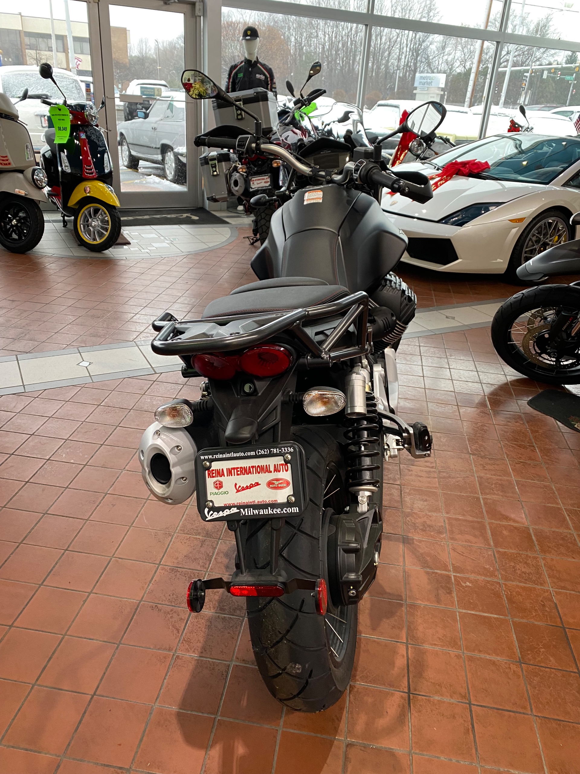 New-2021-Moto-Guzzi-V85-TT-E5