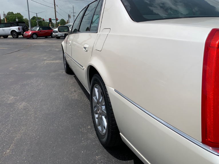 Used-2011-Cadillac-DTS-Luxury-Collection