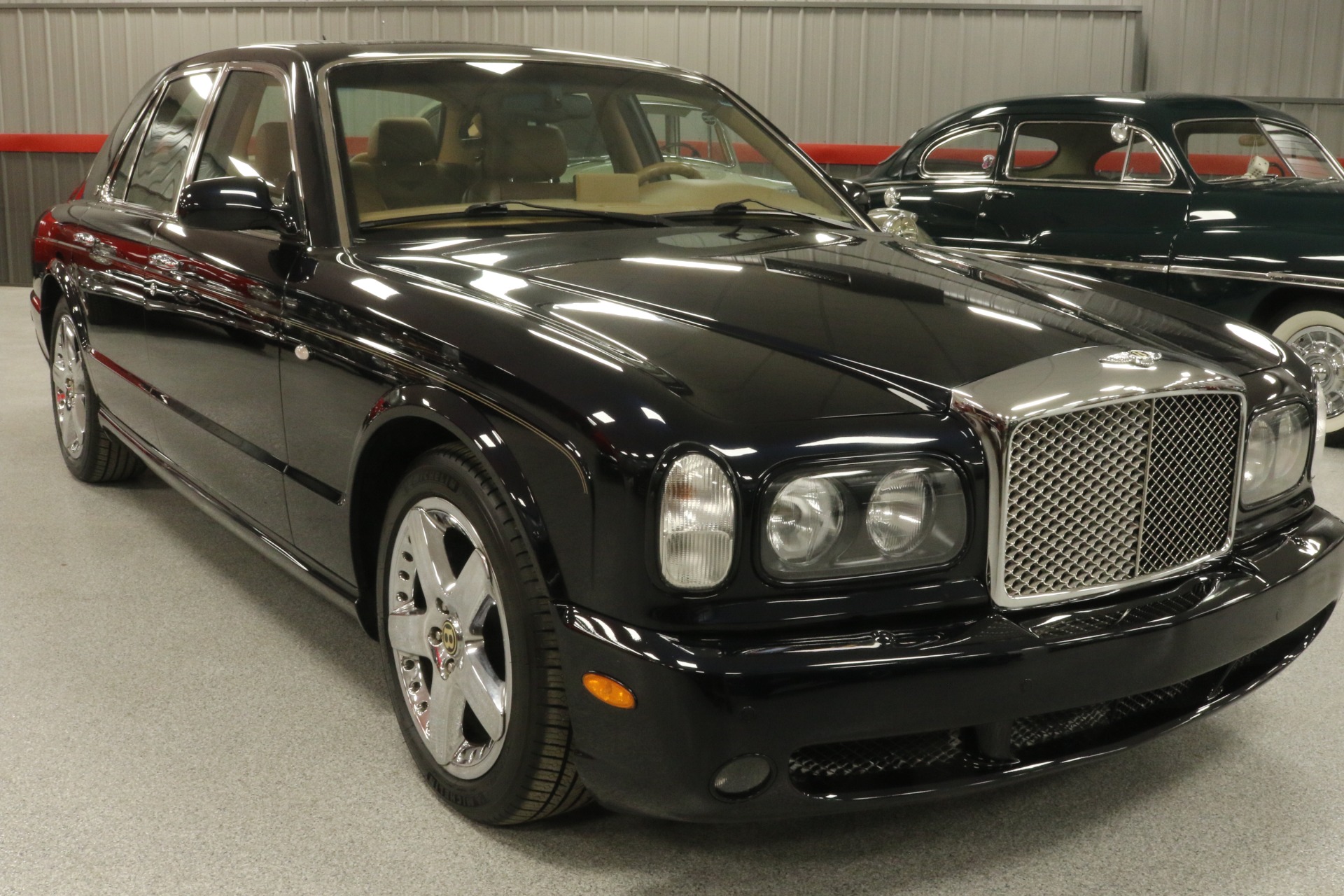 Used-2004-Bentley-Arnage-T