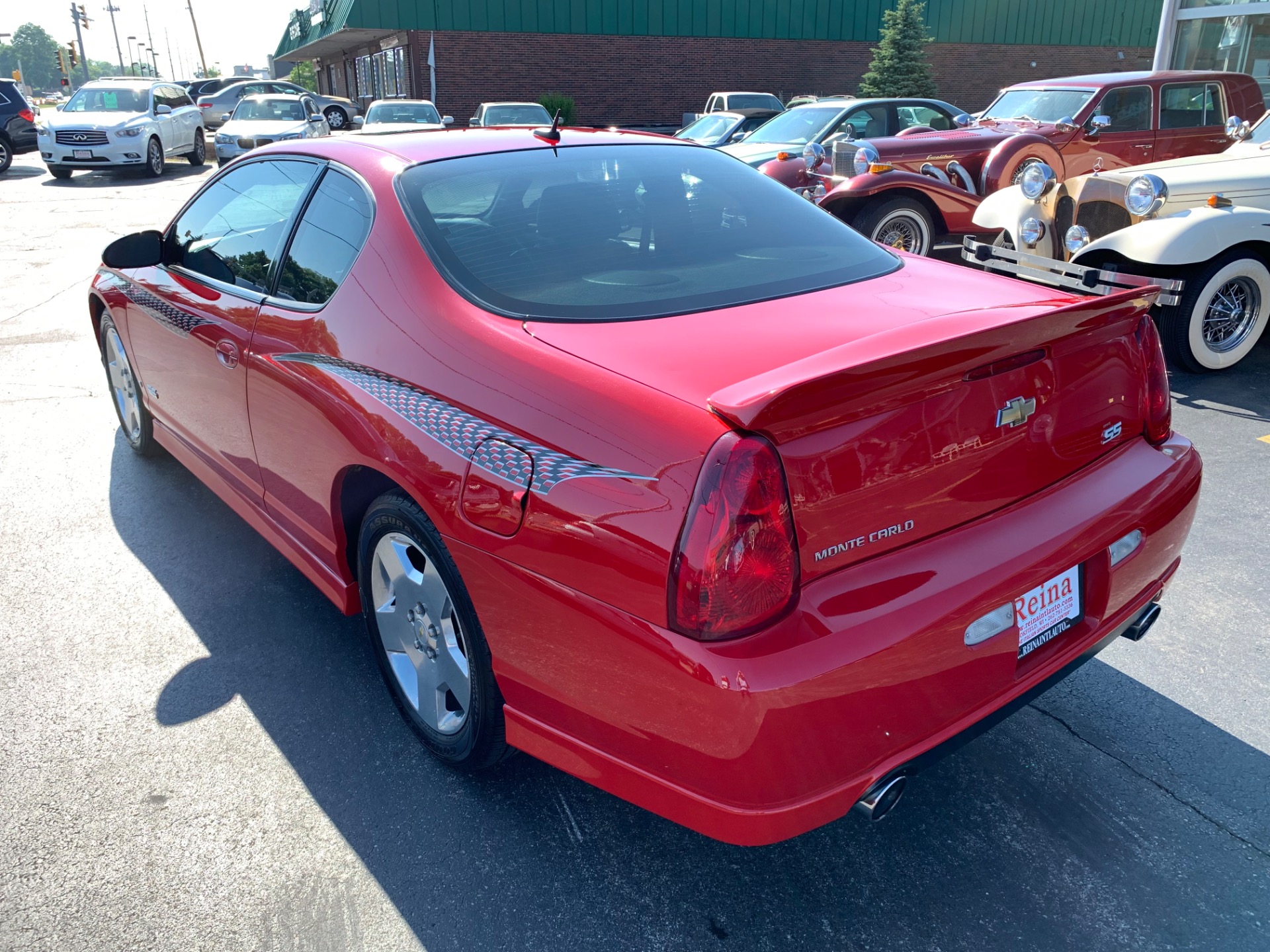 Used-2006-Chevrolet-Monte-Carlo-SS