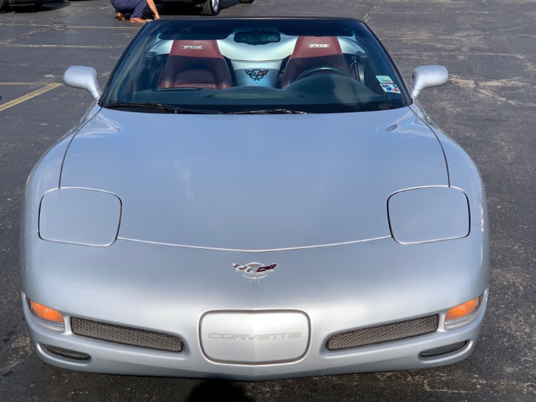 Used-1998-Chevrolet-Corvette-Convertible