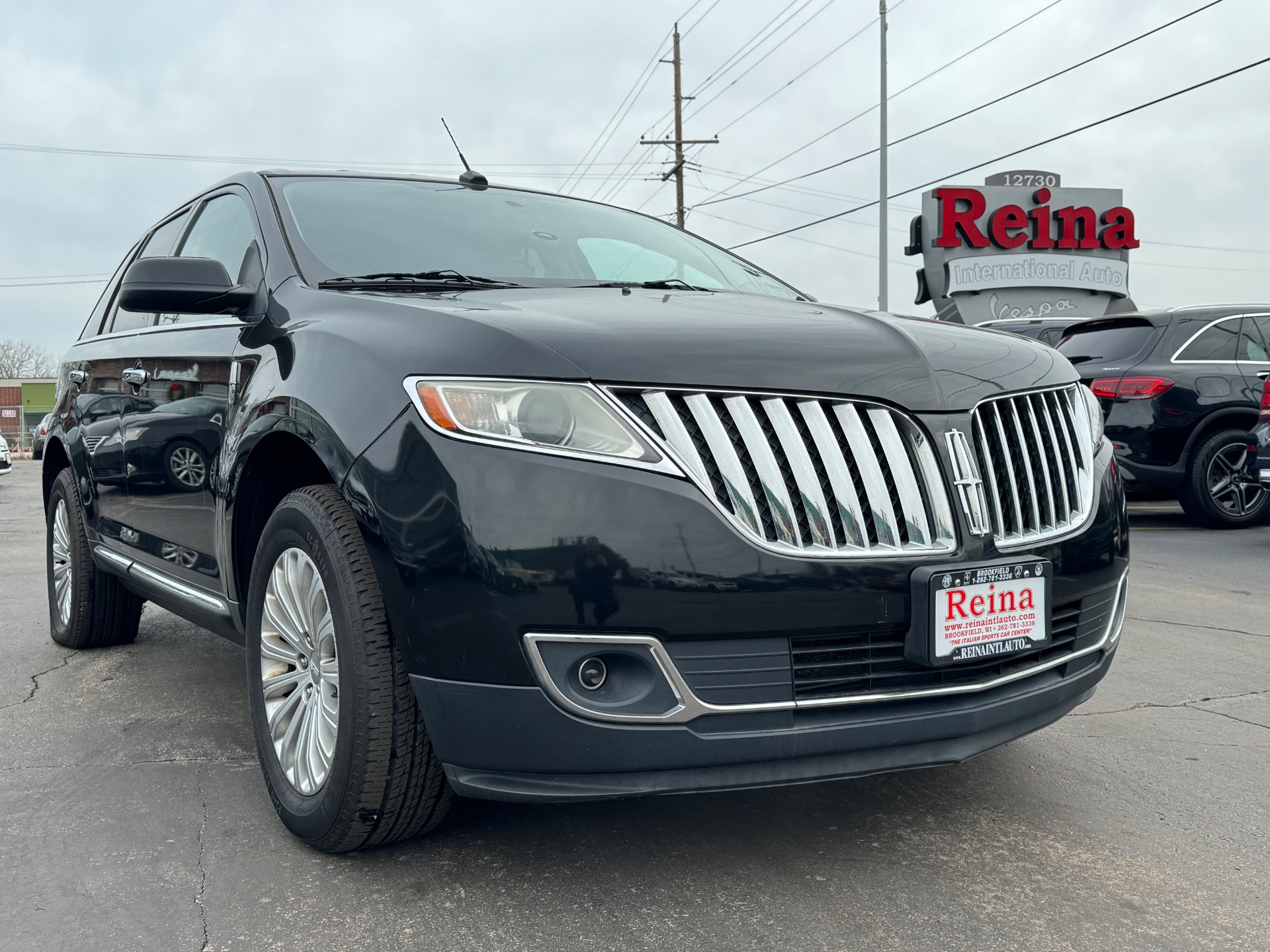 Used-2013-Lincoln-MKX-AWD