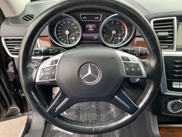 Used-2015-Mercedes-Benz-GL-550-4MATIC