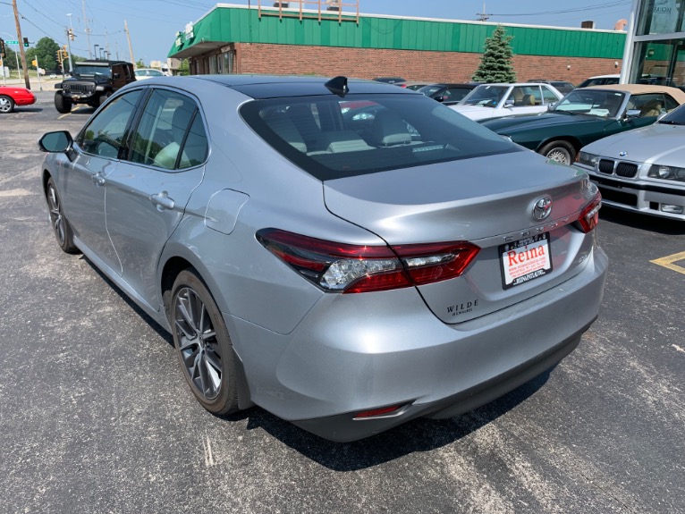 Used-2023-Toyota-Camry-XLE