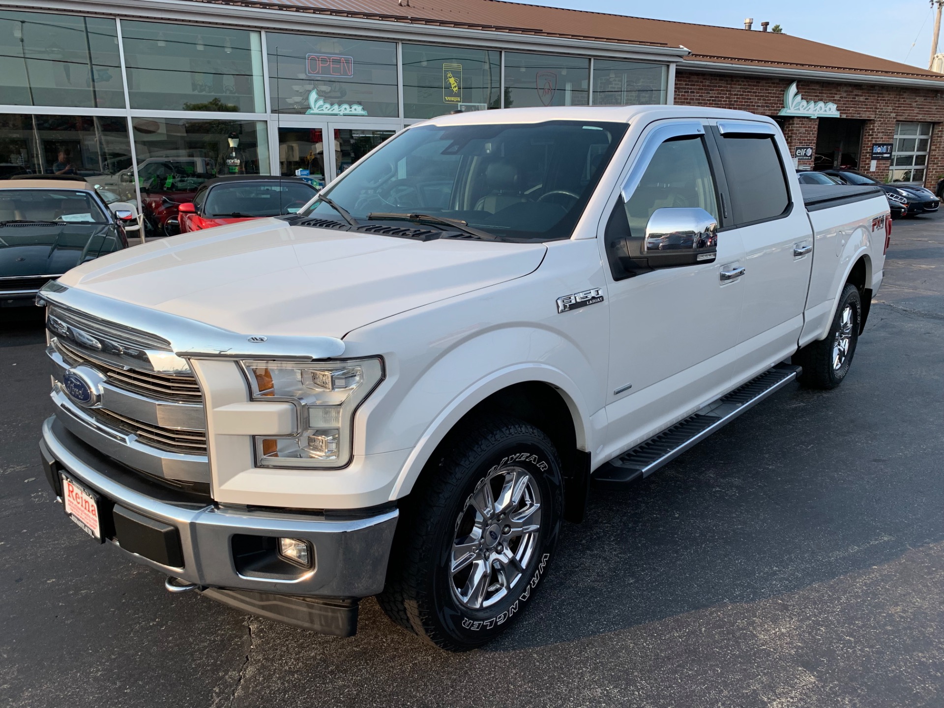 Used-2017-Ford-F-150-Lariat-Super-Crew-4x4-W/65-Bed