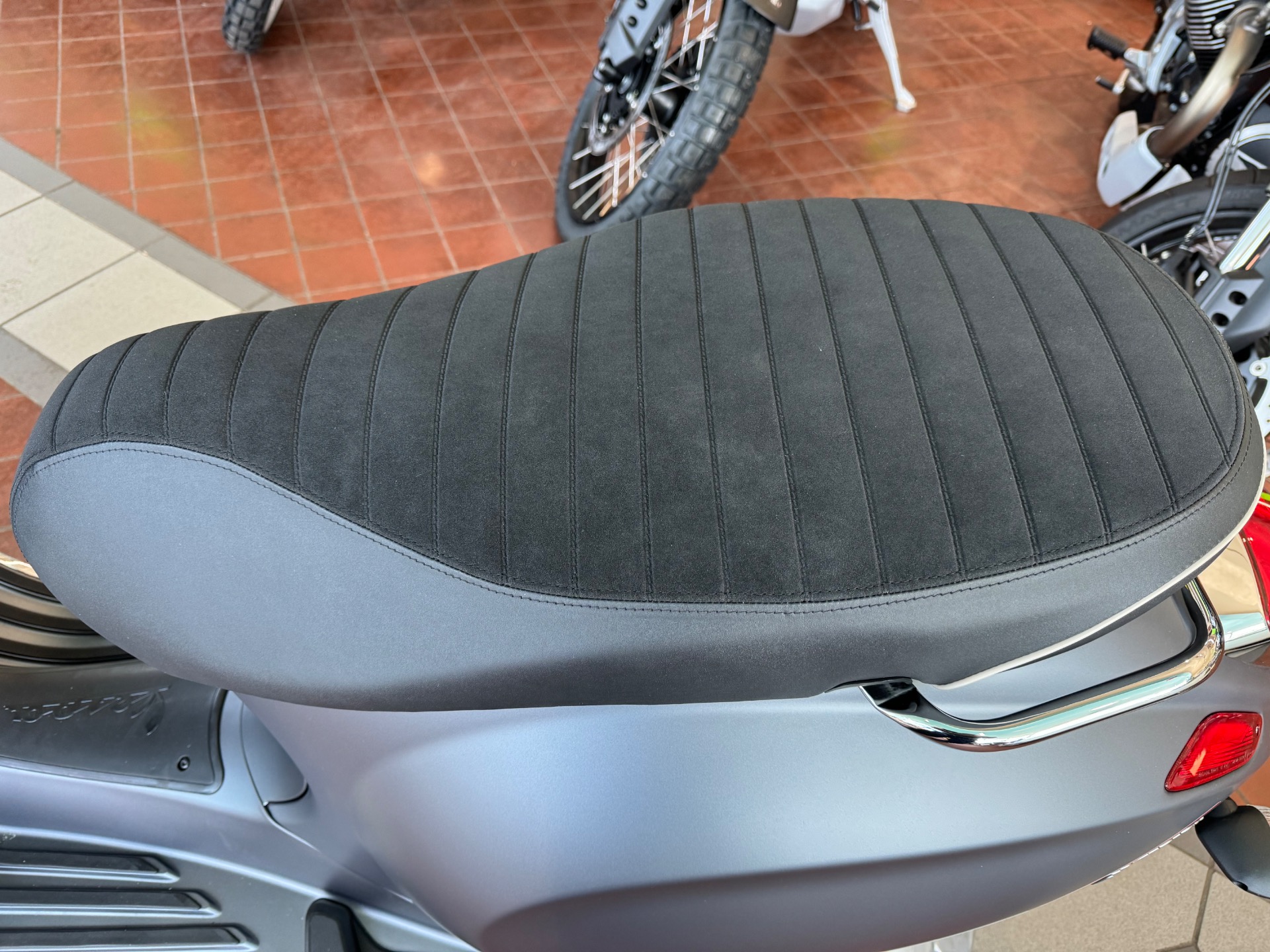 New-2023-VESPA-Sprint-150-Sport