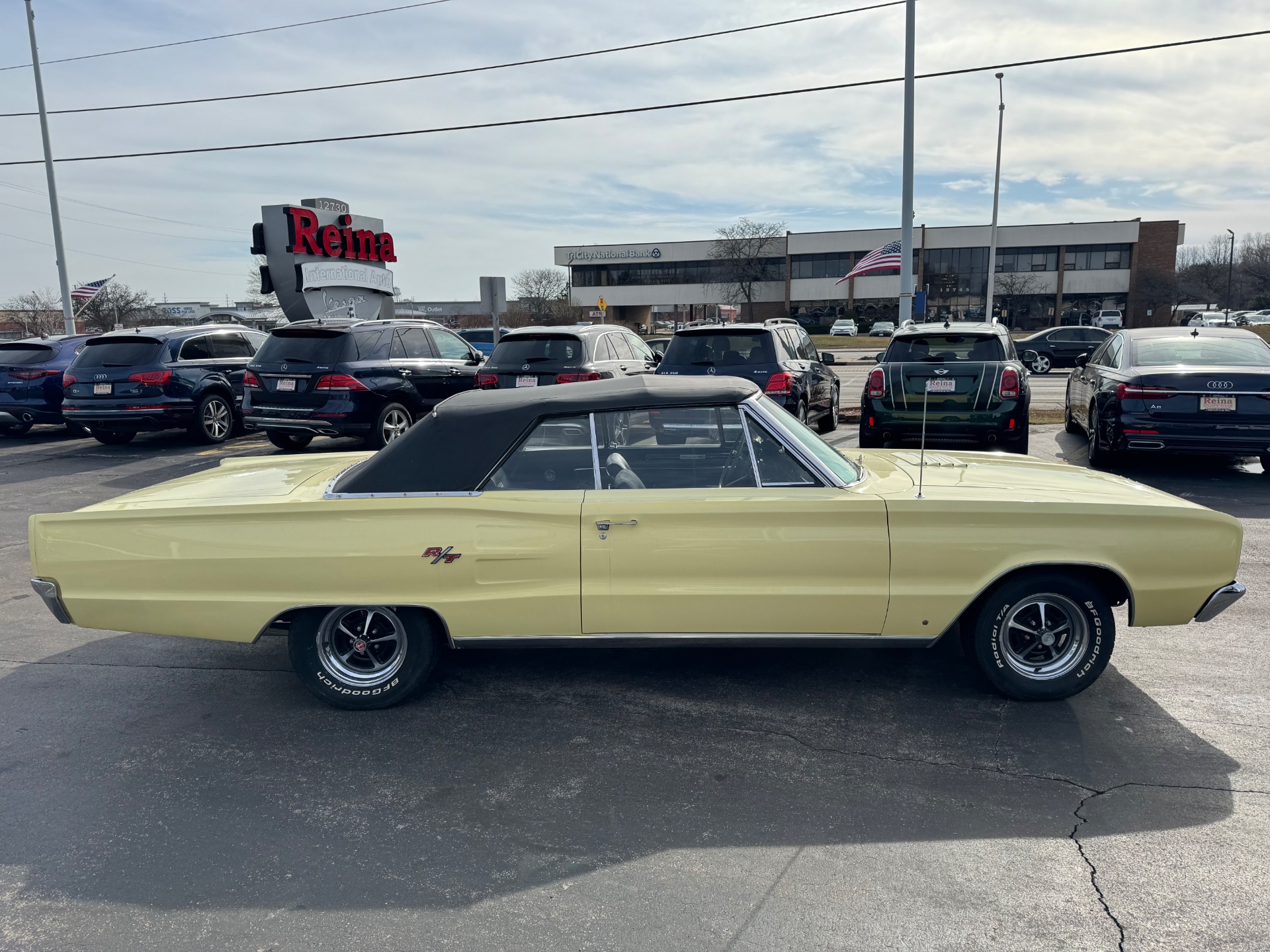 Used-1967-Dodge-Coronet-Convertible-R/T