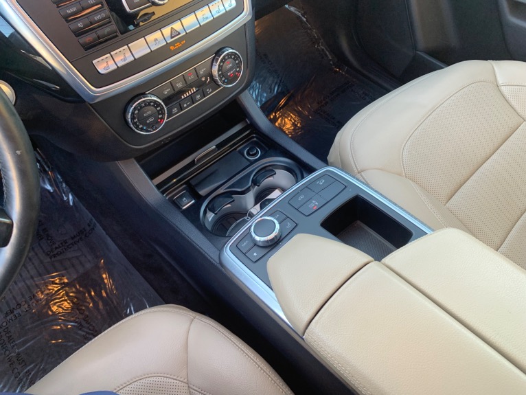 Used-2016-Mercedes-Benz-GL-550-4MATIC-w/Adaptive-Cruise