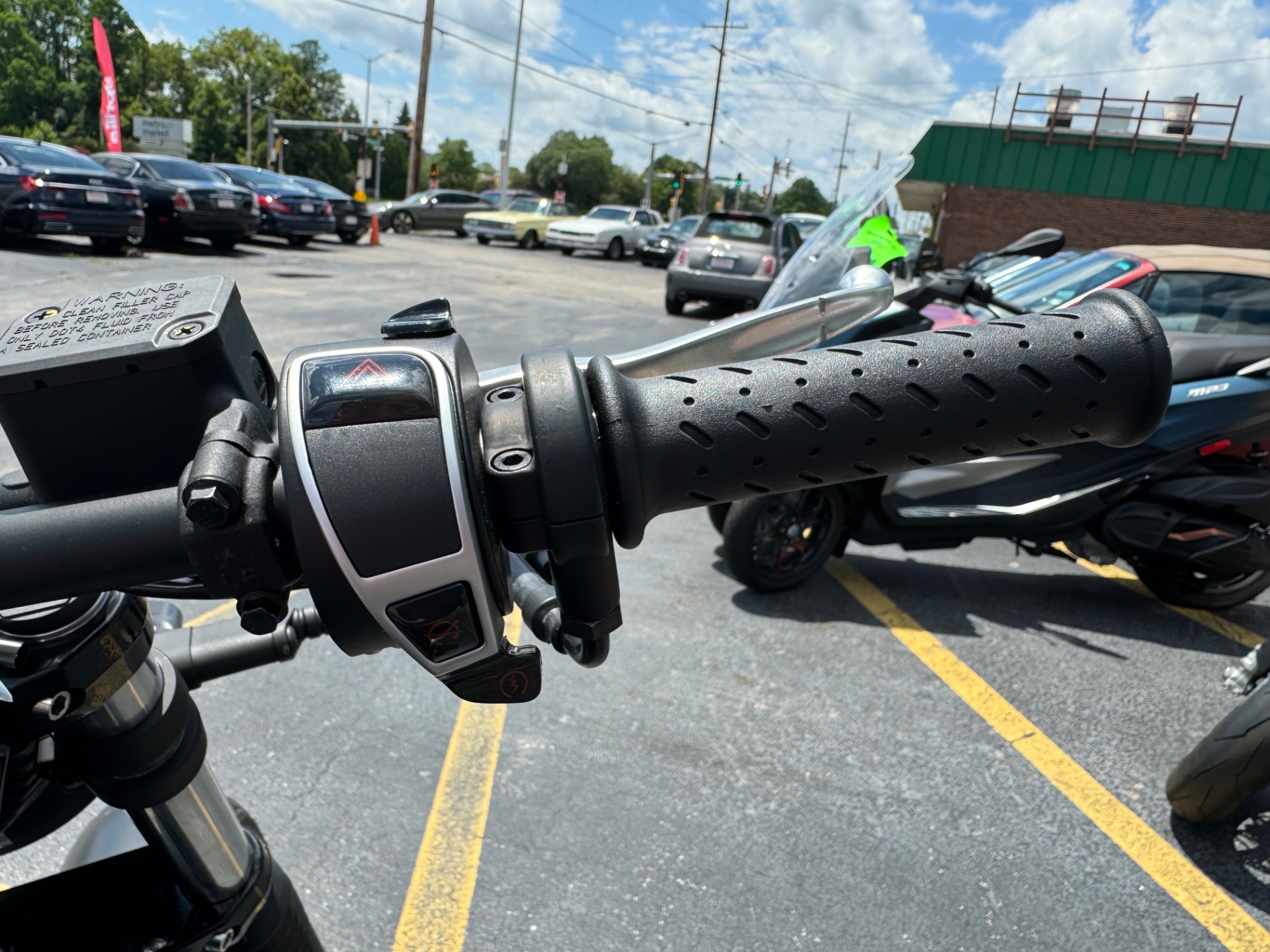 New-2024-MOTO-GUZZI-V9-Bobber-Special-Edition