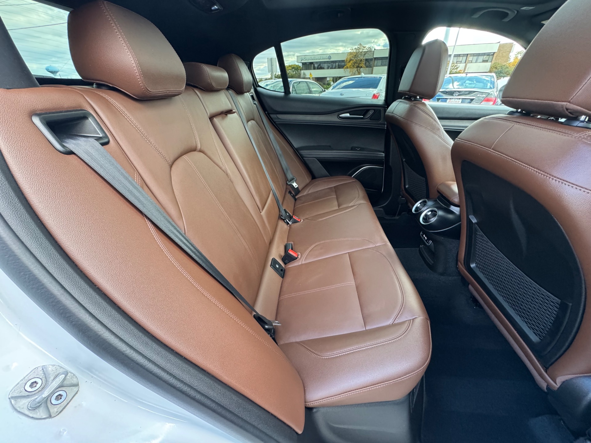 Used-2022-Alfa-Romeo-Stelvio-Ti-AWD
