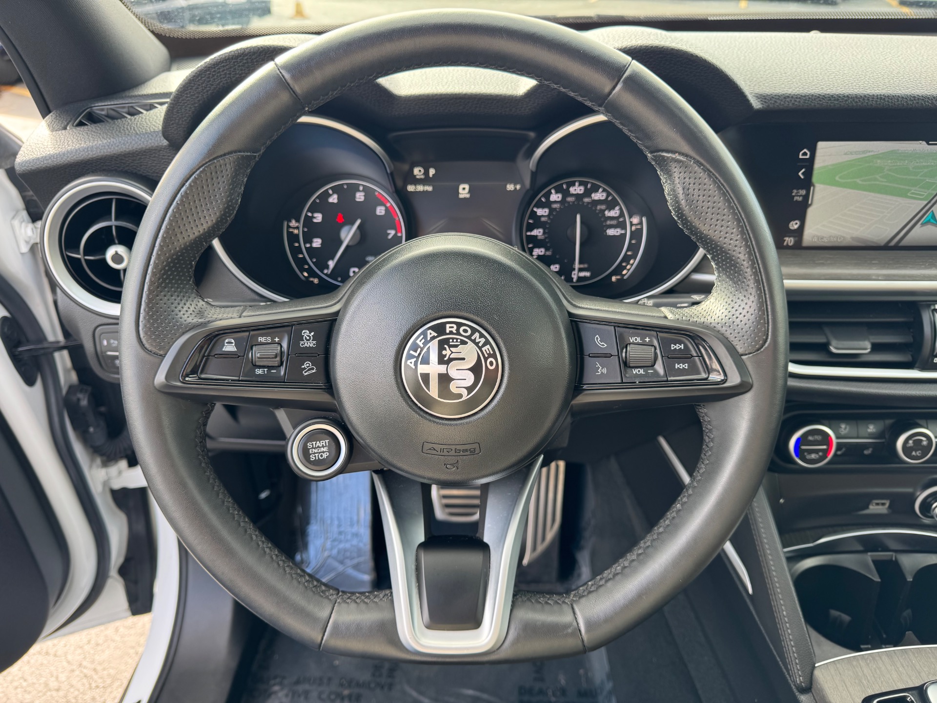 Used-2022-Alfa-Romeo-Stelvio-Ti-AWD