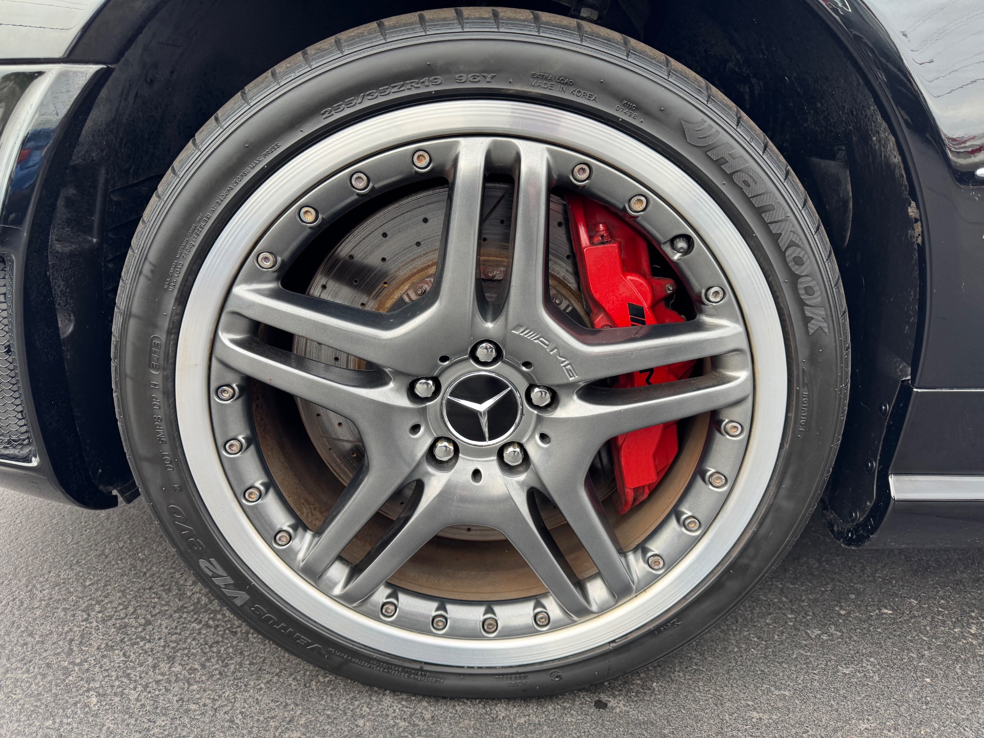 Used-2005-Mercedes-Benz-SL-65-AMG